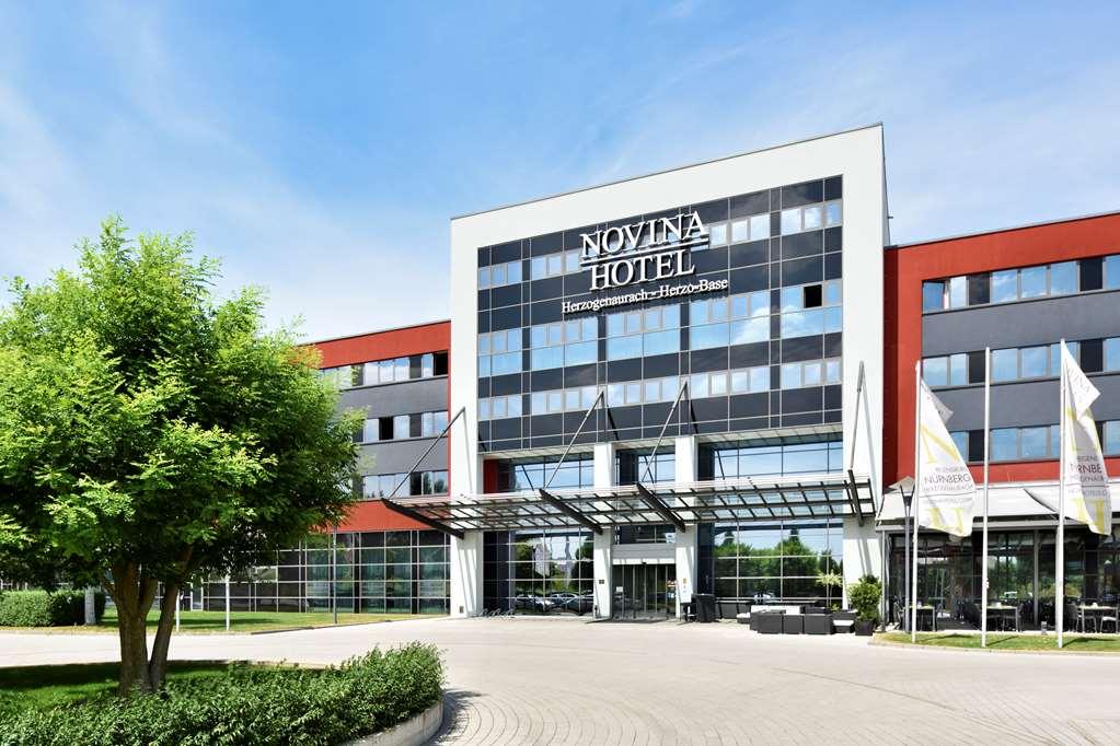 Novina Hotel Herzogenaurach Herzo-Base Экстерьер фото
