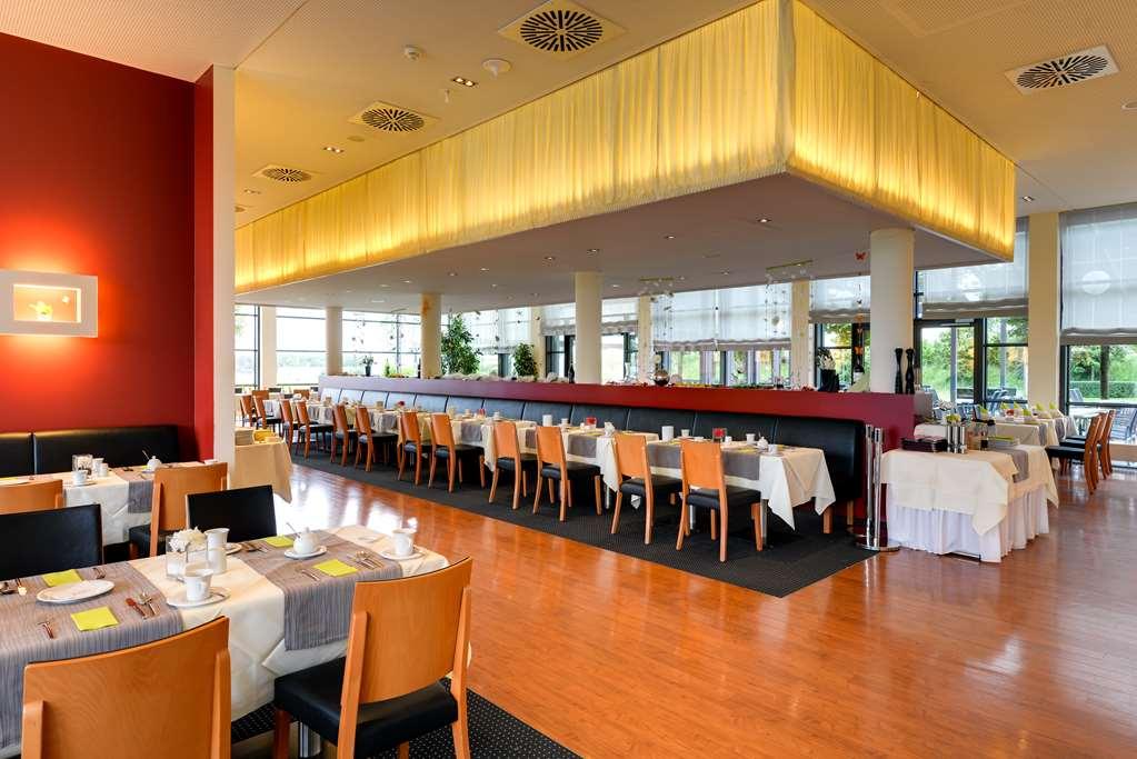 Novina Hotel Herzogenaurach Herzo-Base Ресторан фото